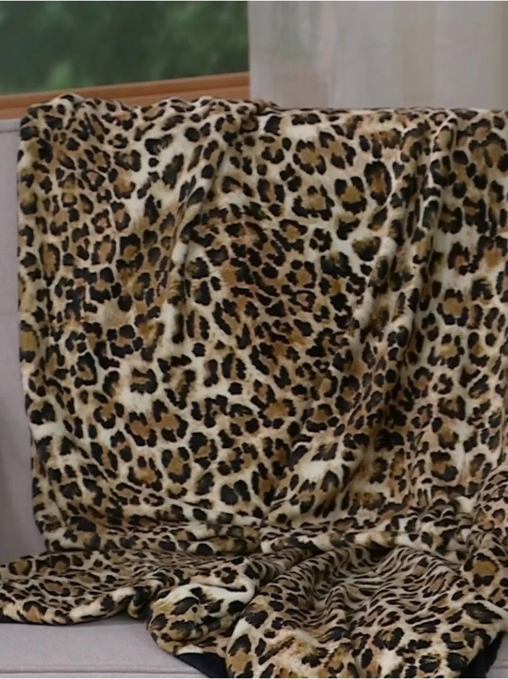 Luxe Oversized Leopard Throw Blanket Reversible Silky Plush Faux Fur 50”x70” New